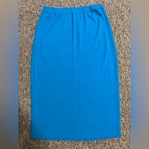 Nuggles 31 inch midi skirt.